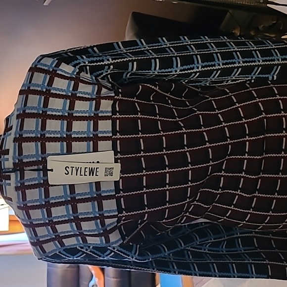 Trendy full length color block sweater dress Size xxl- best fits a Med/ Large - Picture 4 of 4